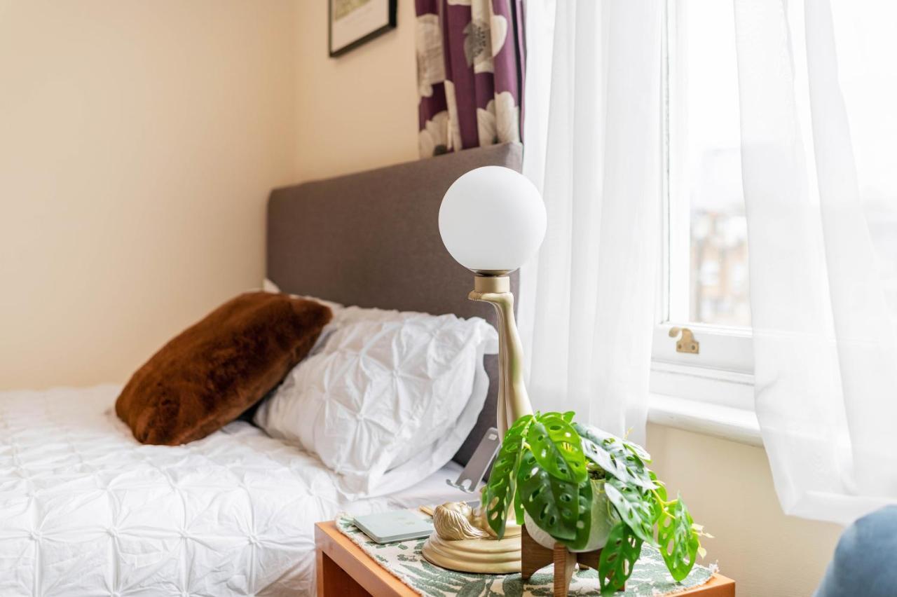 Elegant Art Deco Whole Apartment - 2Mins To Hyde Park, 8Mins To Bayswater, Nottinghill, Paddington 런던 외부 사진